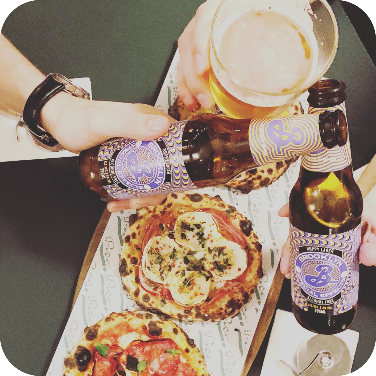 mad og alkoholfri øl special effetcs brooklyn brewery og pizza
